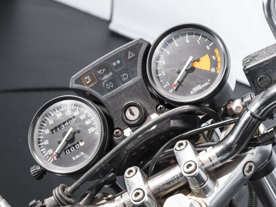 Image 24/46 of Moto Morini New York 350 (1988)