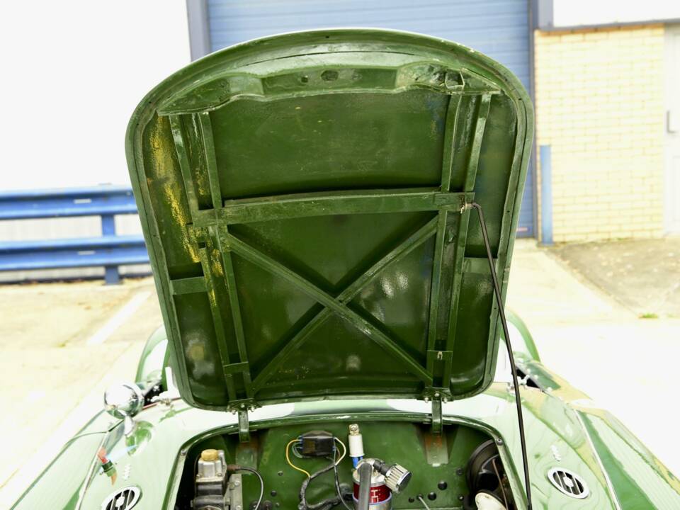 Image 31/36 of MG MGA 1600 (1958)