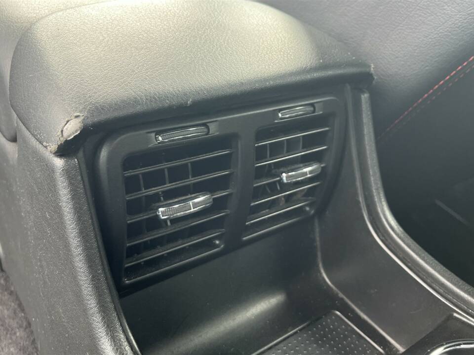Image 29/42 de Maserati GranCabrio 4.7 (2010)