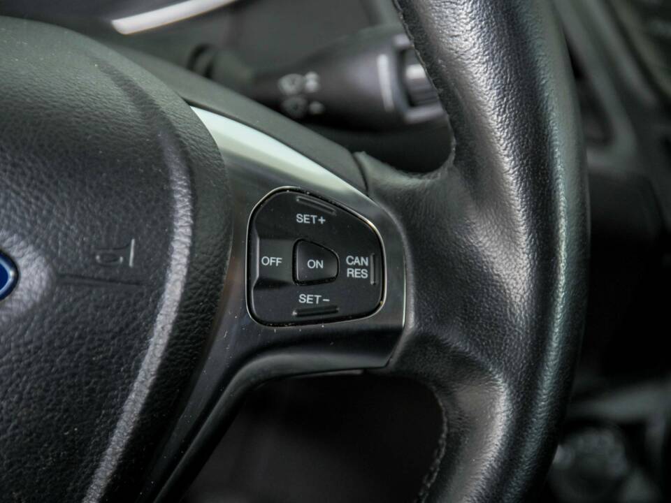Bild 15/50 von Ford Fiesta 1.5 TDCi (2016)