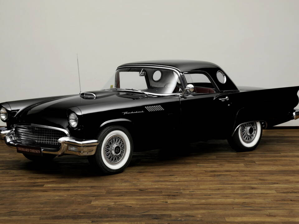 Immagine 1/20 di Ford Thunderbird (1957)