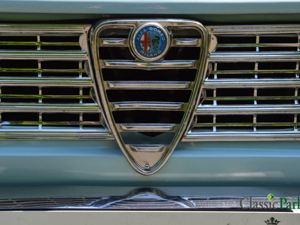 Image 46/50 de Alfa Romeo Giulia 1300 (1967)