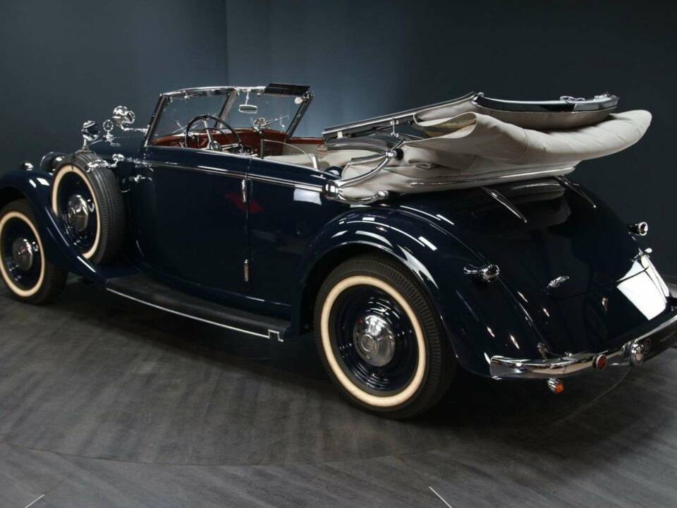 Image 4/50 of Mercedes-Benz 320 Cabriolet B (1939)
