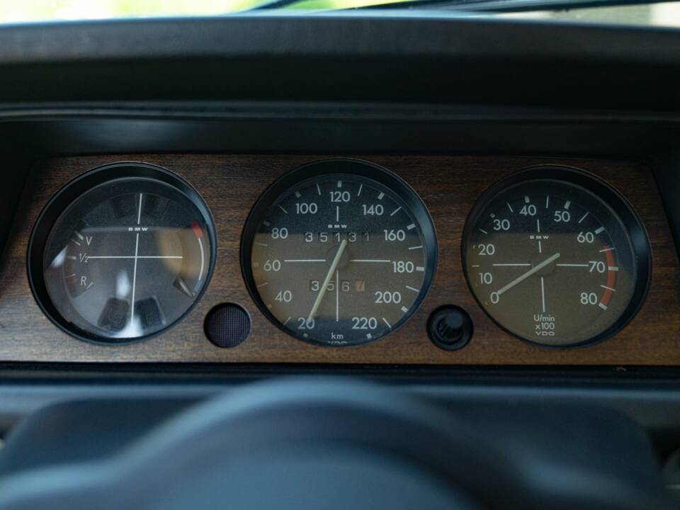 Image 35/50 of BMW 2002 tii (1975)