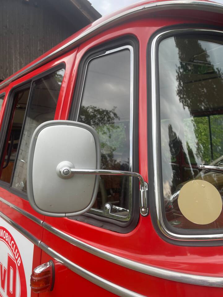 Bild 39/41 von Mercedes-Benz O 319 D (1966)