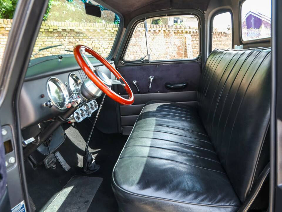 Imagen 35/50 de Chevrolet 3100 ½-ton (1955)