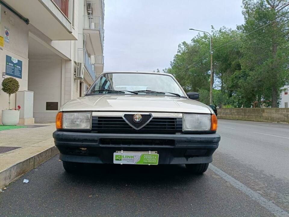 Immagine 16/50 di Alfa Romeo 33 - 1.3 S (1989)