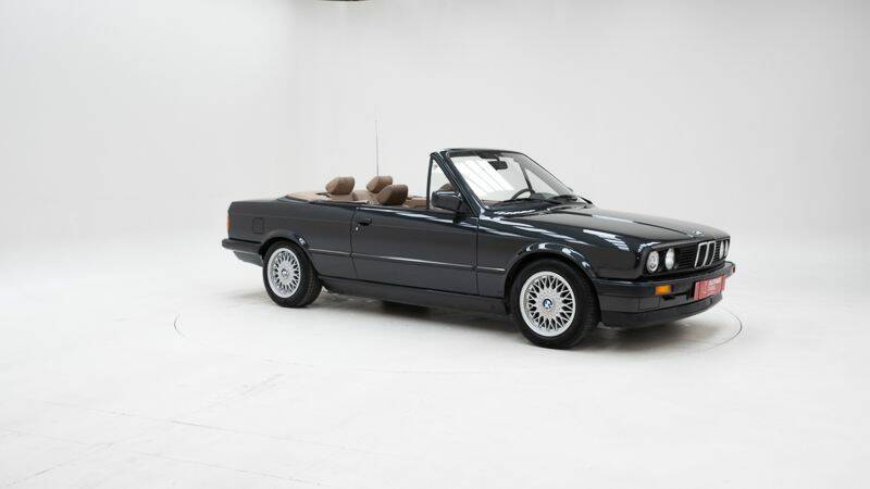 Image 3/15 of BMW 320i (1990)