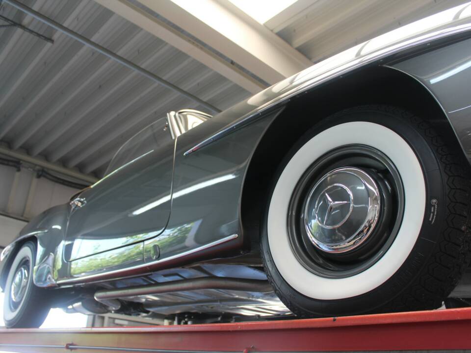 Bild 9/50 von Mercedes-Benz 190 SL (1961)