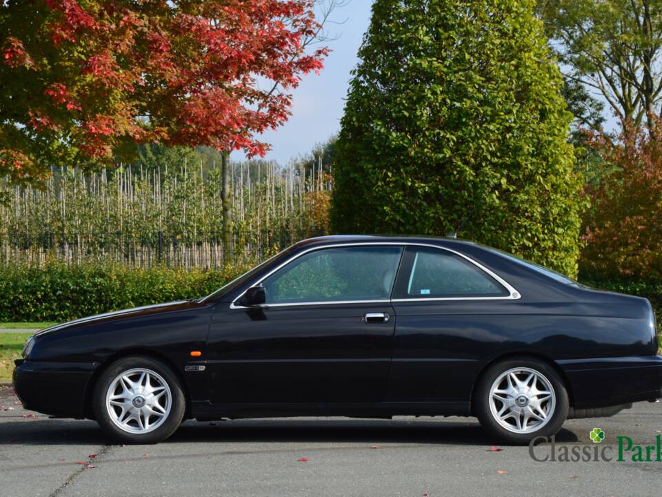 Image 2/50 of Lancia Kappa Coupé 2.4 20V (1999)