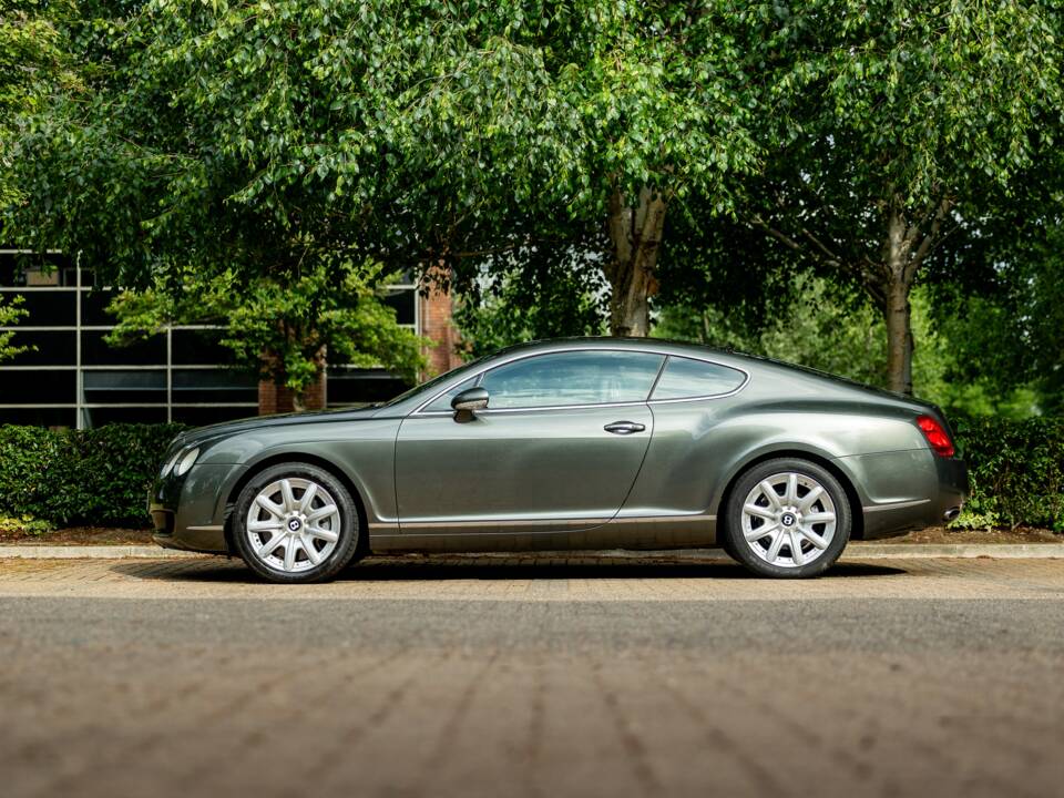 Image 40/50 de Bentley Continental GT (2004)