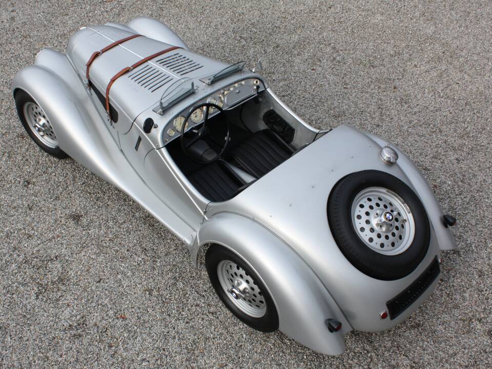 Image 4/15 of BMW 328 (1937)