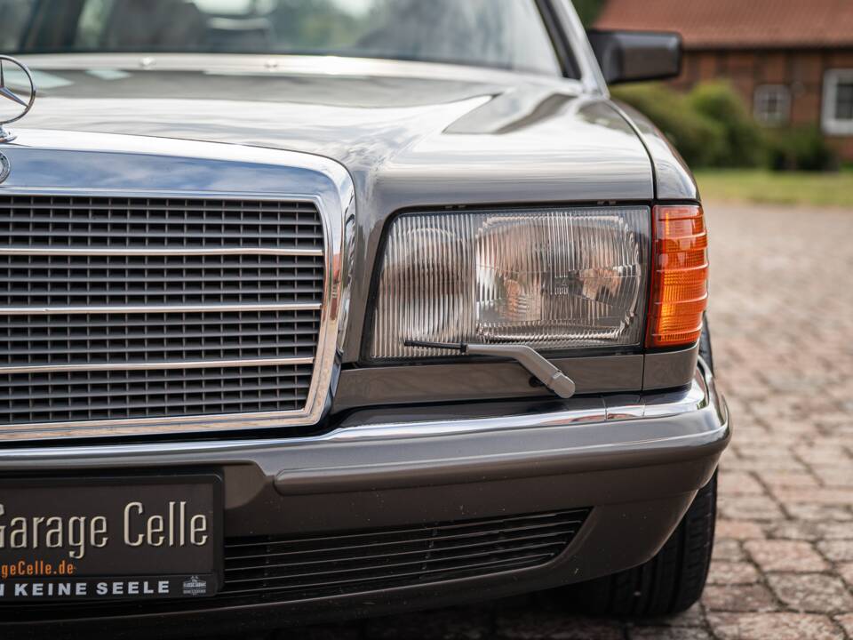 Bild 4/76 von Mercedes-Benz 500 SEL (1985)