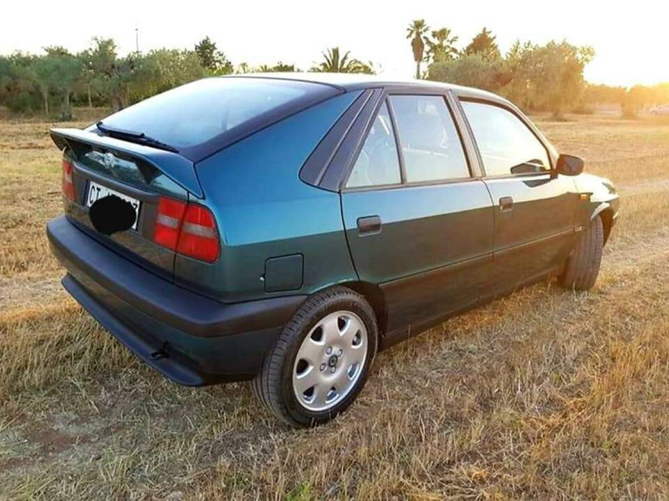 Immagine 5/10 di Lancia Delta HF Turbo (1994)