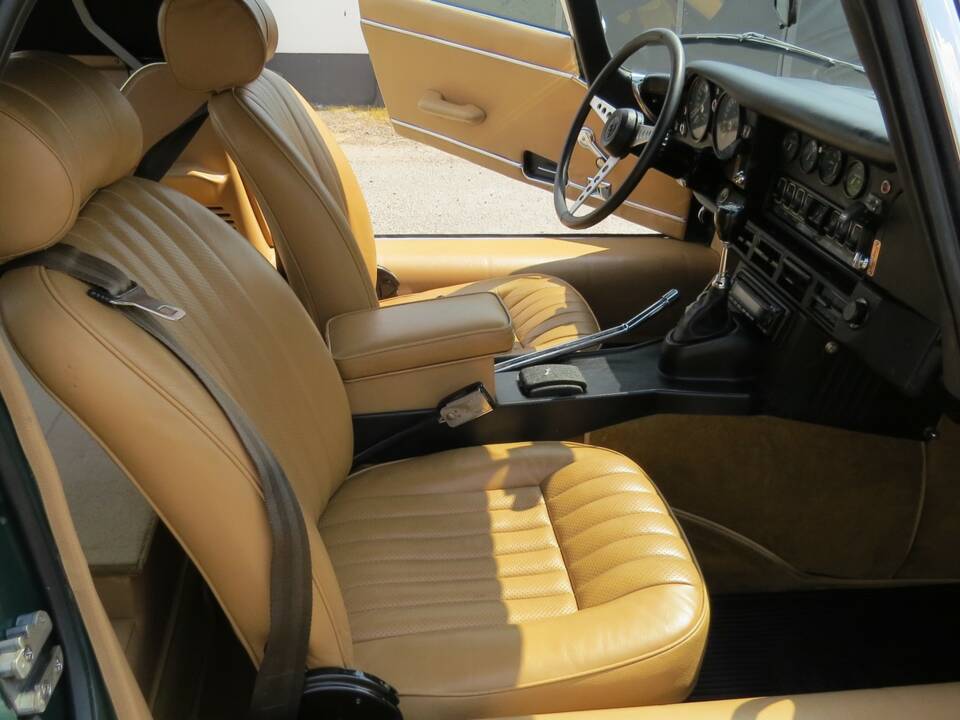 Image 35/50 de Jaguar E-Type V12 (1974)