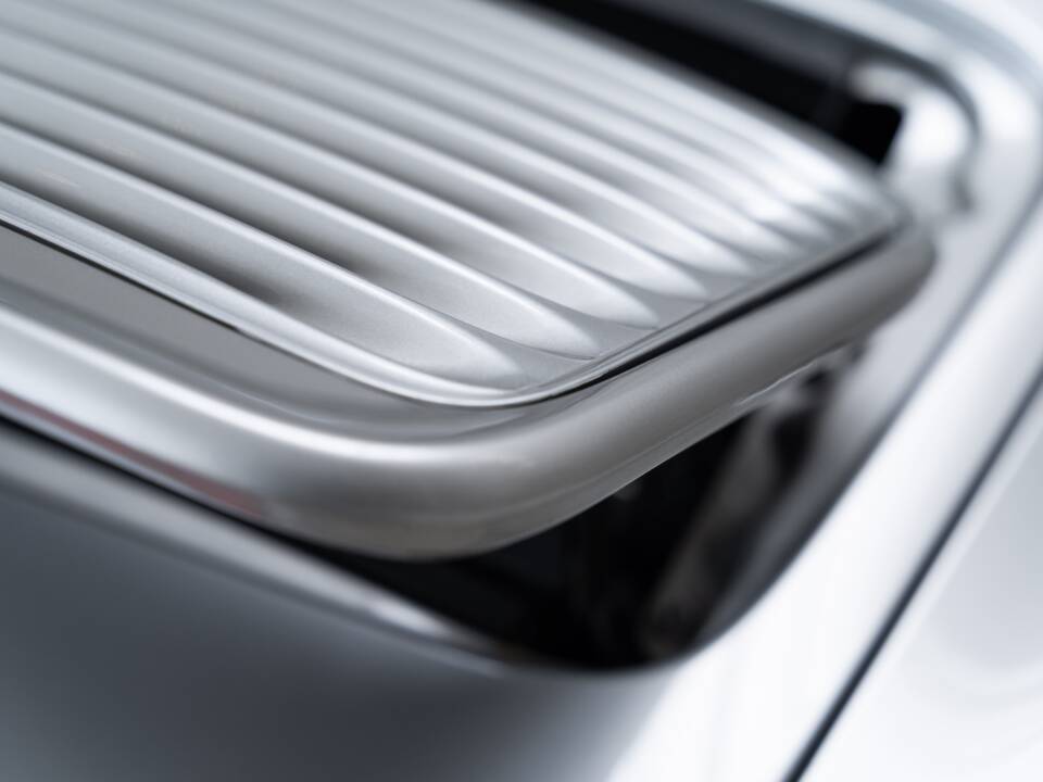 Bild 34/39 von Porsche 911 Carrera 4S (1997)