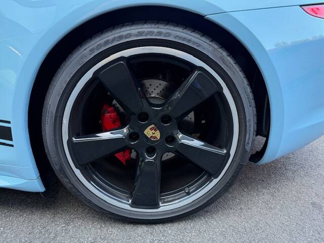 Immagine 27/27 di Porsche 911 Targa 4 GTS (2015)