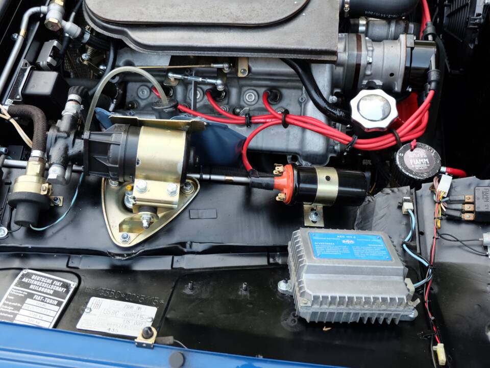 Immagine 44/45 di FIAT Dino 2400 Coupe (1971)