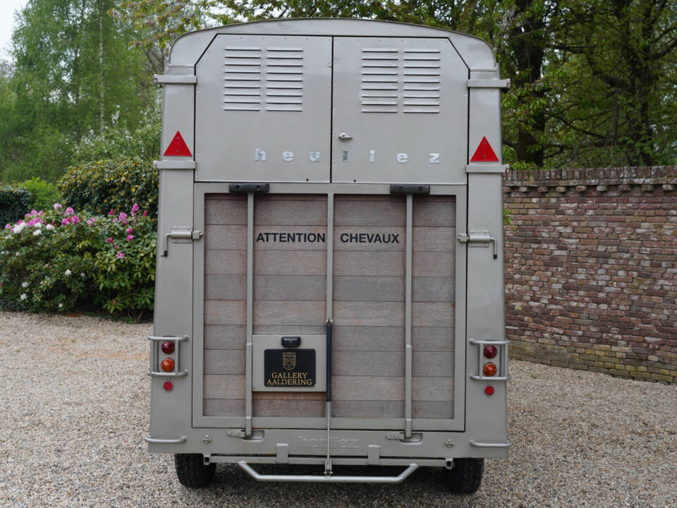 Image 6/50 of Citroën HY (1973)