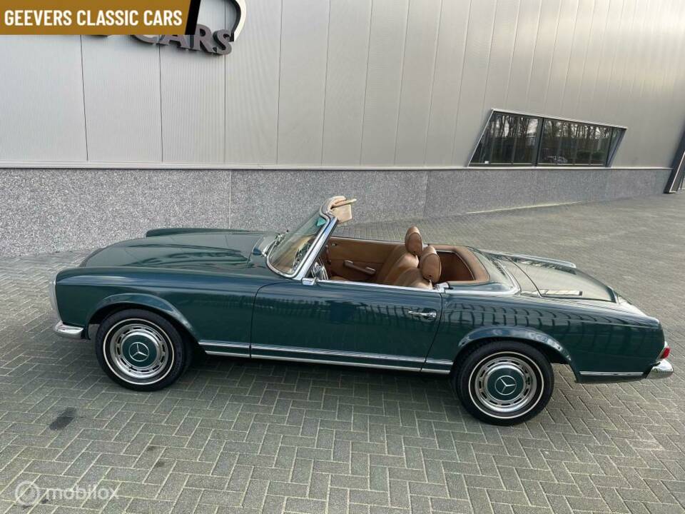 Image 4/45 of Mercedes-Benz 280 SL (1970)