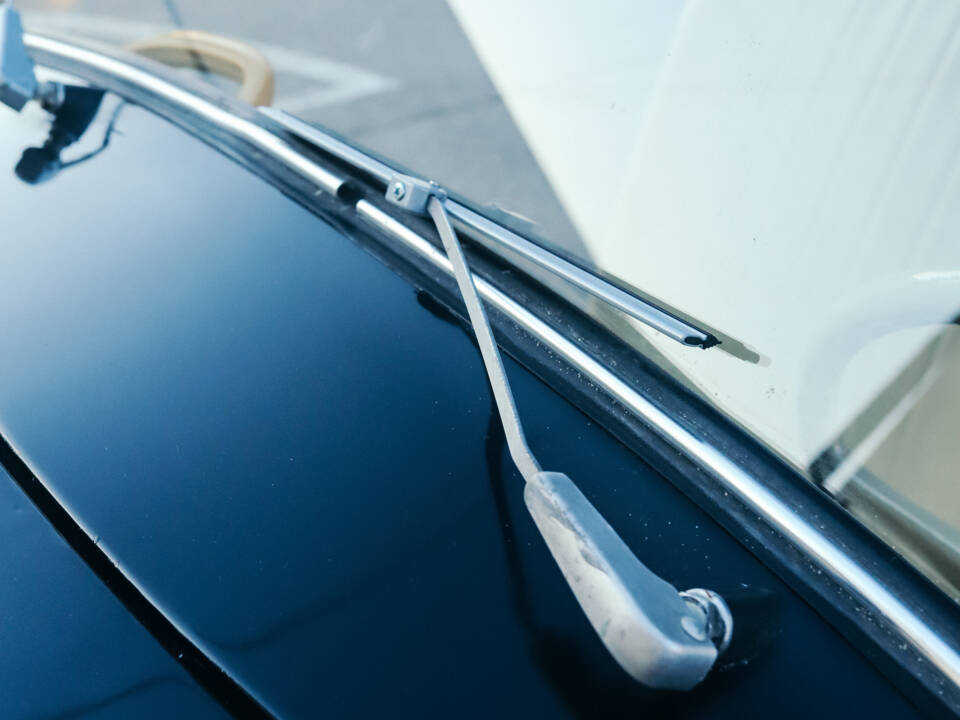 Image 127/130 of Volkswagen Beetle 1200 Export &quot;Oval&quot; (1954)
