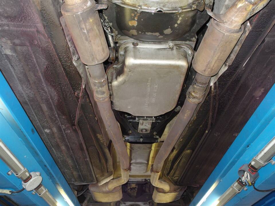 Image 90/99 de Jaguar XJS 5.3 V12 (1990)