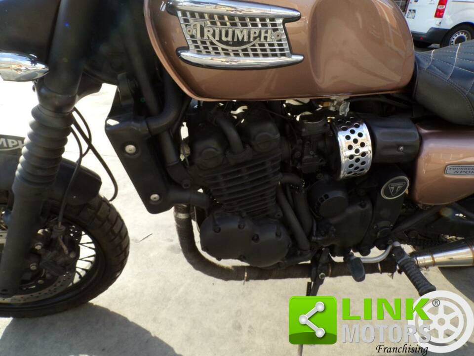 Imagen 4/10 de Triumph DUMMY (2000)