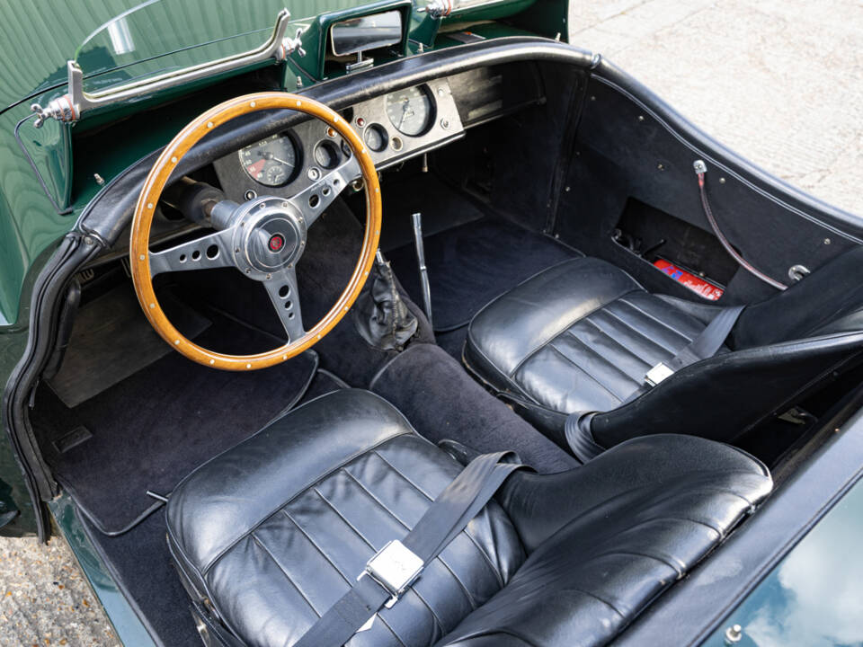 Afbeelding 17/36 van Jaguar XK 120 OTS (1951)