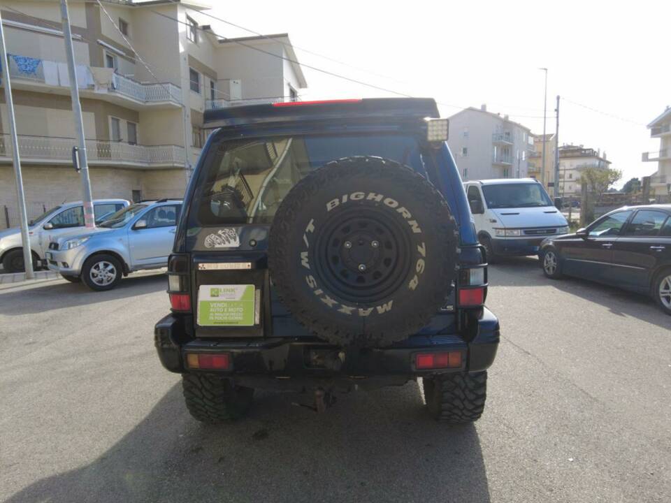 Imagen 4/16 de Mitsubishi Pajero 2800 TD (2000)