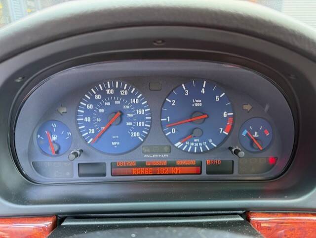 Bild 14/31 von ALPINA B10 V8 (2000)