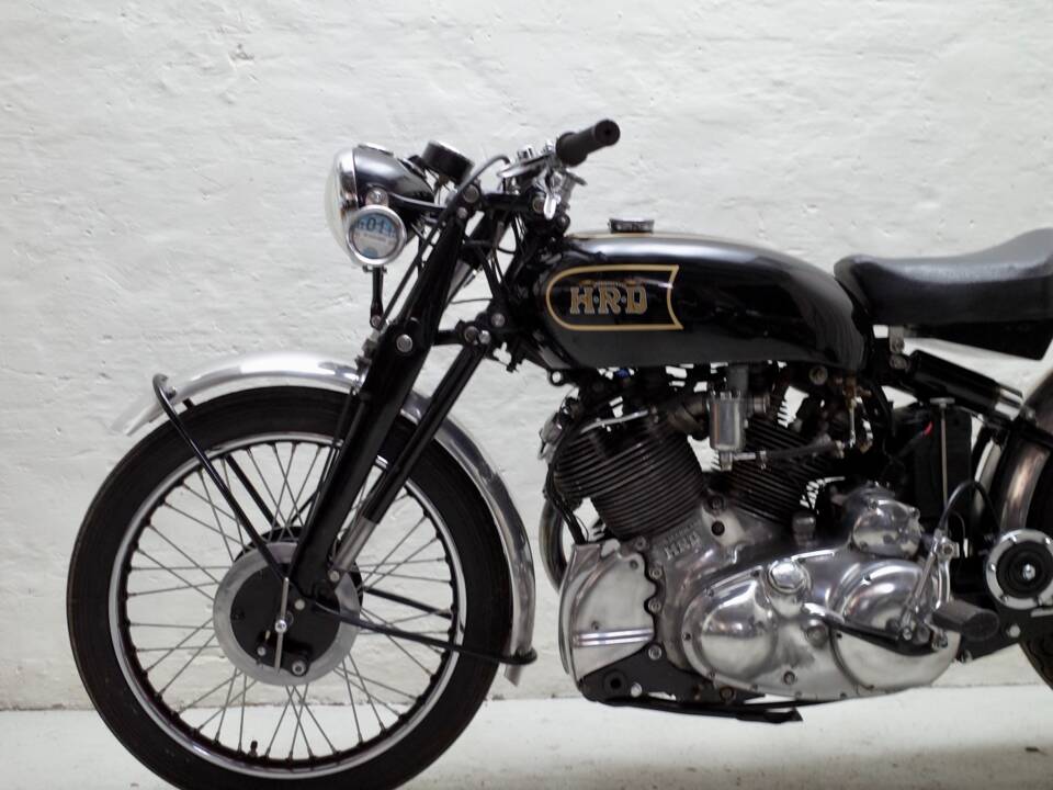 Image 20/24 of Vincent Rapide C (1949)