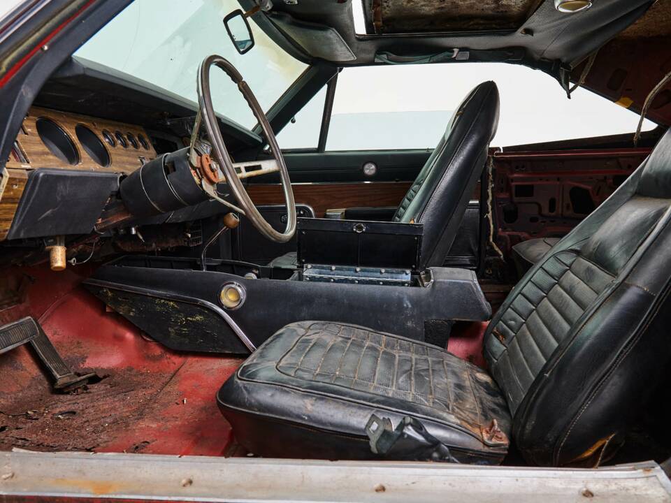 Afbeelding 13/14 van Dodge Charger R&#x2F;T 440 (1970)