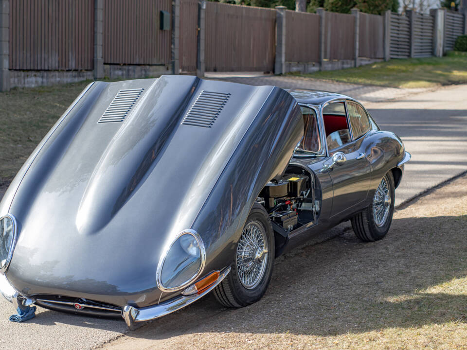 Afbeelding 11/99 van Jaguar E-Type 4.2 (1966)