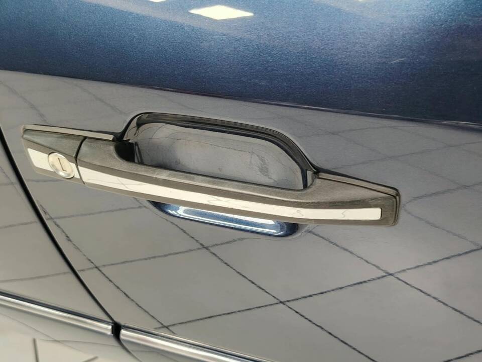 Afbeelding 9/40 van Mercedes-Benz E 200 (1996)