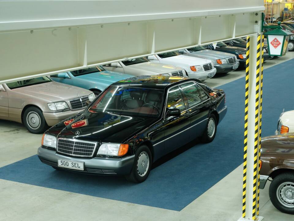 Bild 5/50 von Mercedes-Benz 500 SEL (1992)