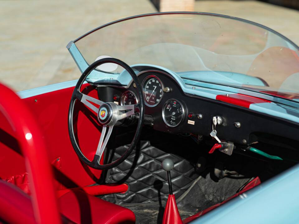 Imagen 35/50 de Abarth 750 Allemano Spider (1958)