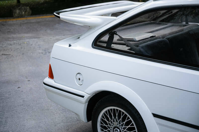 Image 43/50 of Ford Sierra RS Cosworth (1986)