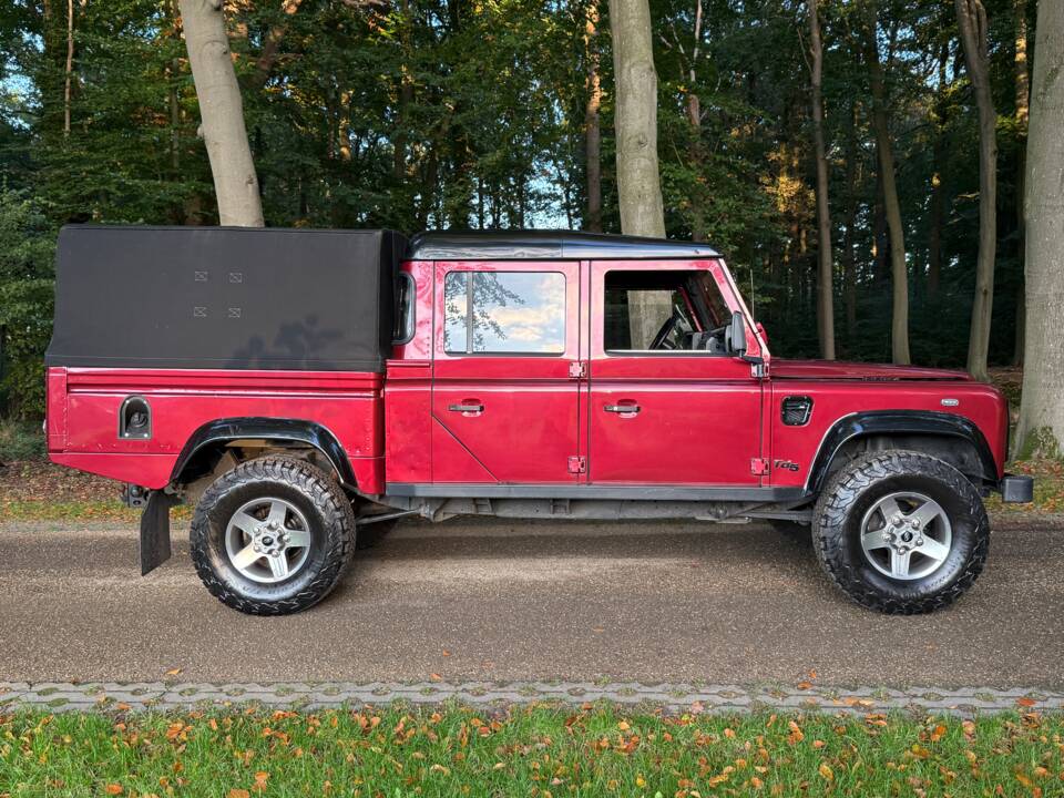 Image 6/16 of Land Rover Defender 130 Td5 Crew Cab (2006)