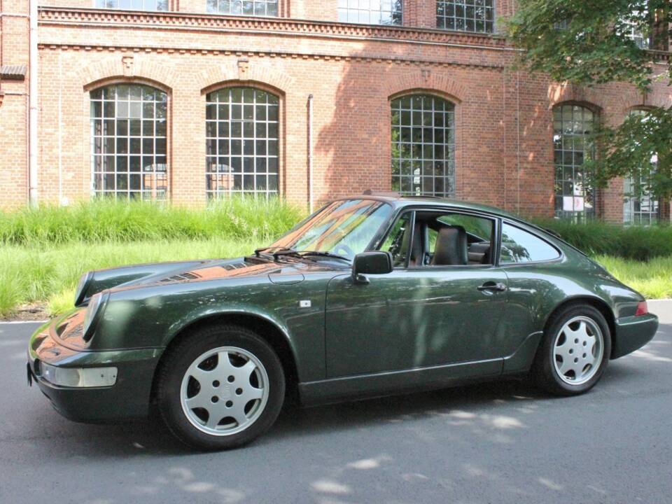 Bild 2/20 von Porsche 911 Carrera 4 (1991)