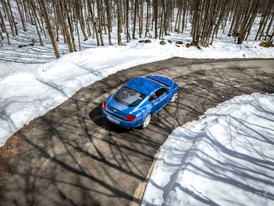 Image 5/75 of Bentley Continental GT (2004)