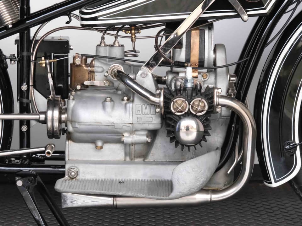 Image 8/98 of BMW R 32 (1925)