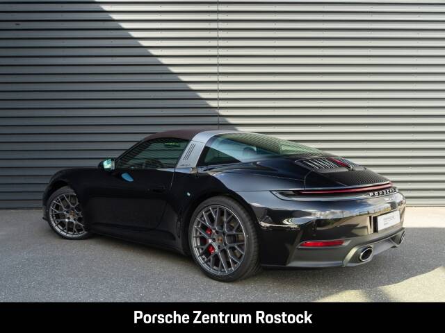 Obraz 23/32 pojazdu Porsche 911 Carrera 4S (1900)