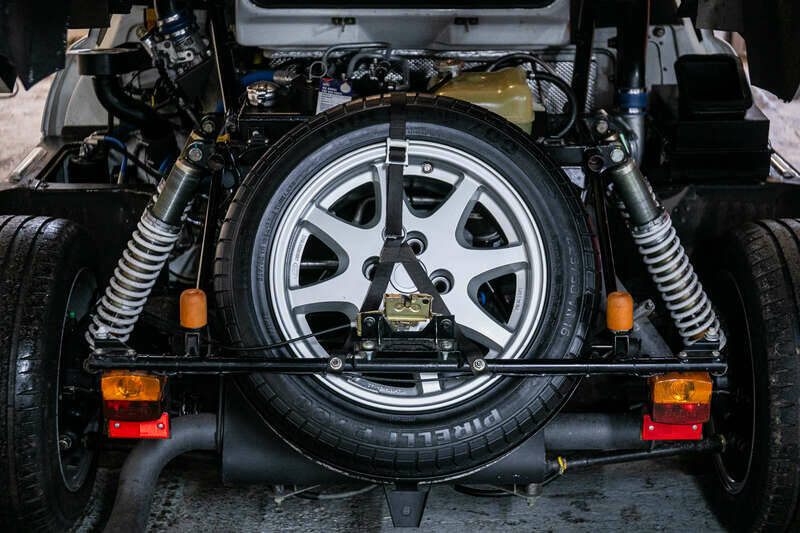 Image 3/50 of Ford RS200 (1986)