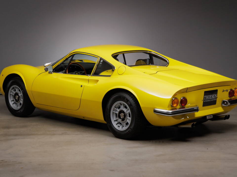 Bild 26/50 von Ferrari Dino 246 GT (1972)