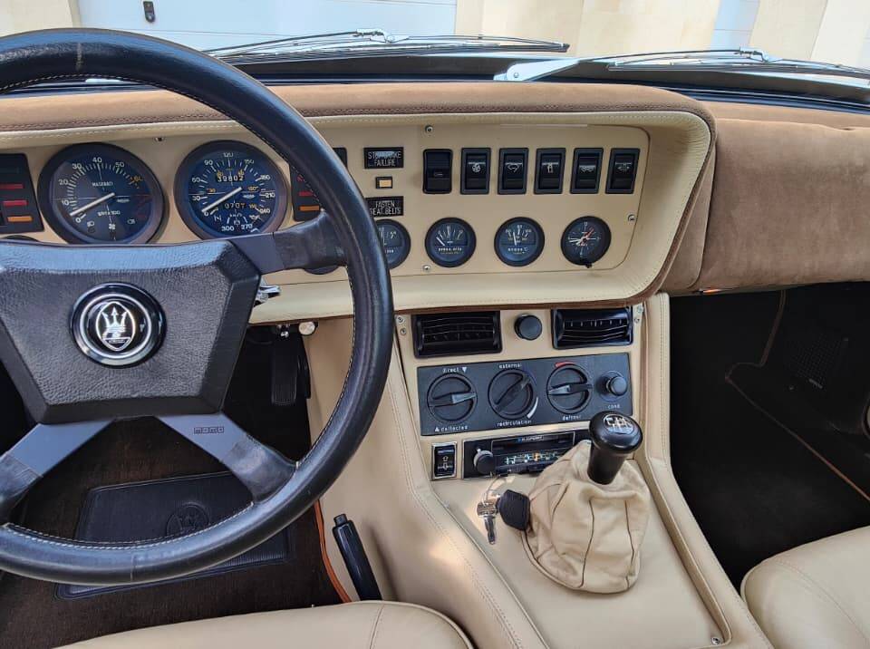 Image 7/12 of Maserati Kyalami (1976)