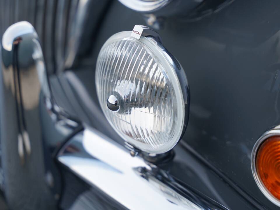 Bild 34/50 von Jaguar XK 150 3.8 S FHC (1960)
