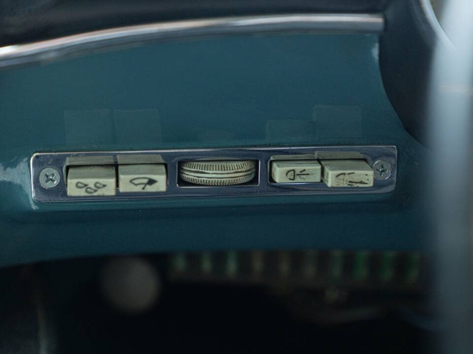 Immagine 35/50 di Volkswagen 1500 (1963)