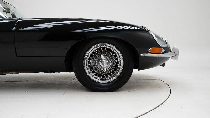 Image 10/15 de Jaguar Type E 4.2 (1966)