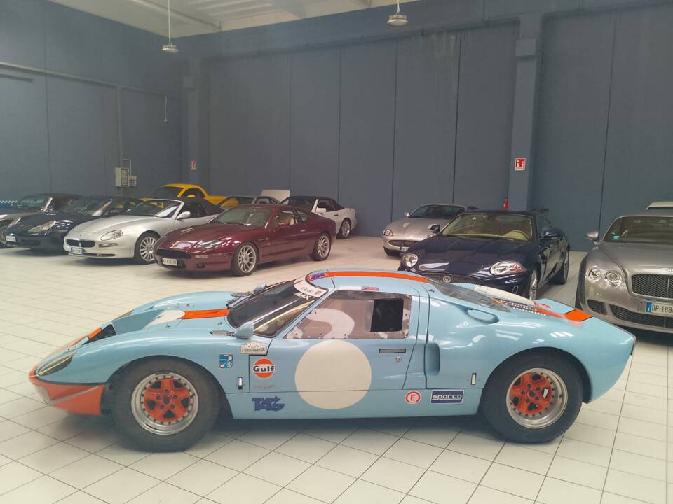 Image 5/134 de GTD 40 (1990)