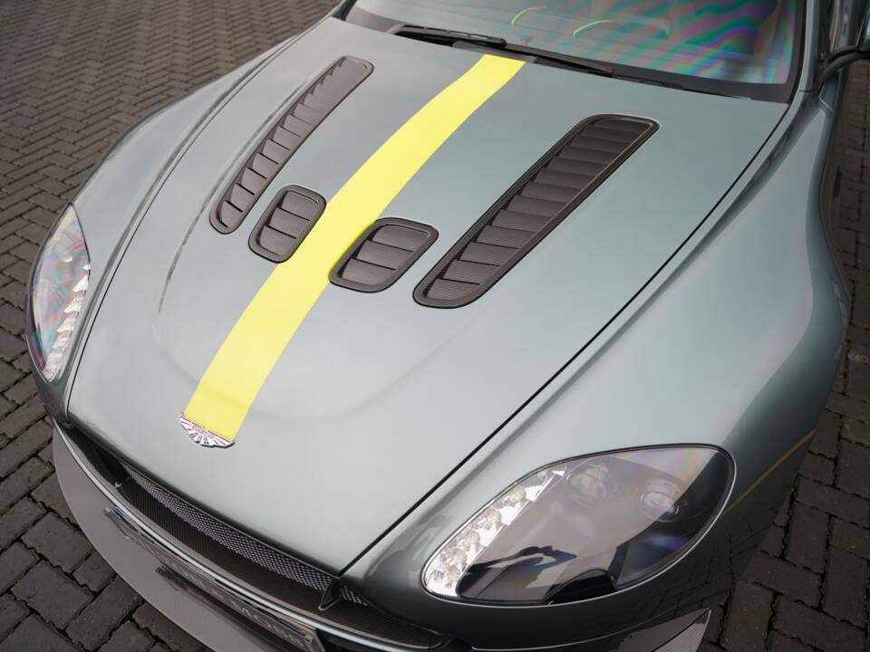 Bild 34/50 von Aston Martin V12 Vantage AMR (2017)